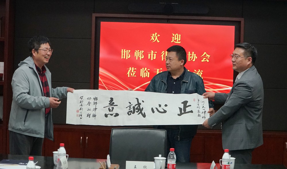 图一_副本.jpg