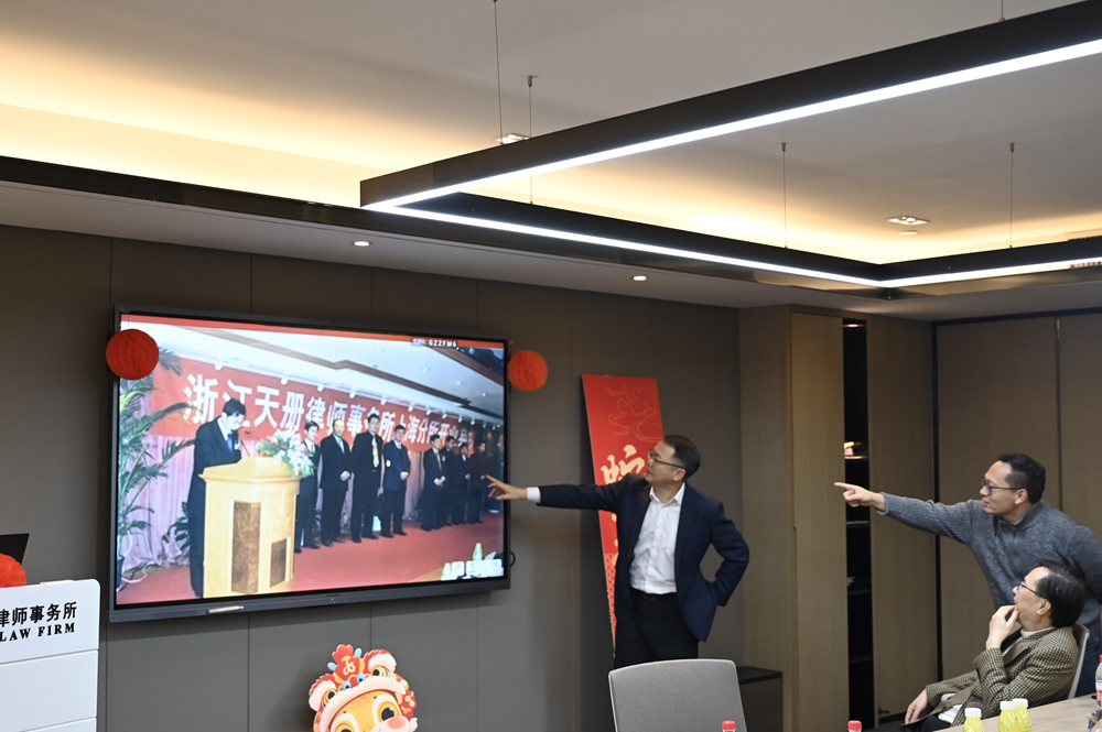 图二_副本.jpg
